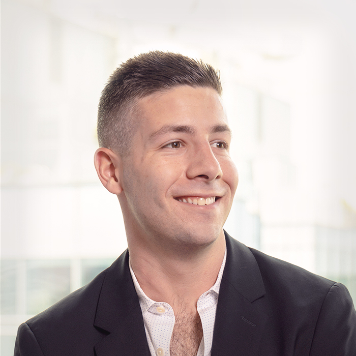 Headshot of Ian Rawn