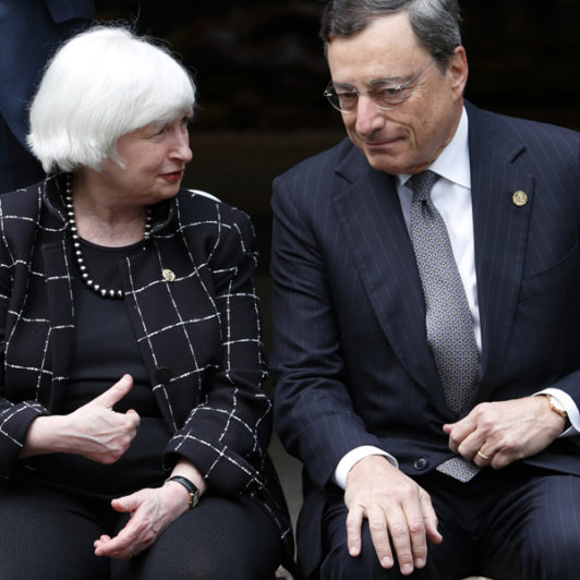 Janet Yellen Talking to another member of the federal Reserve