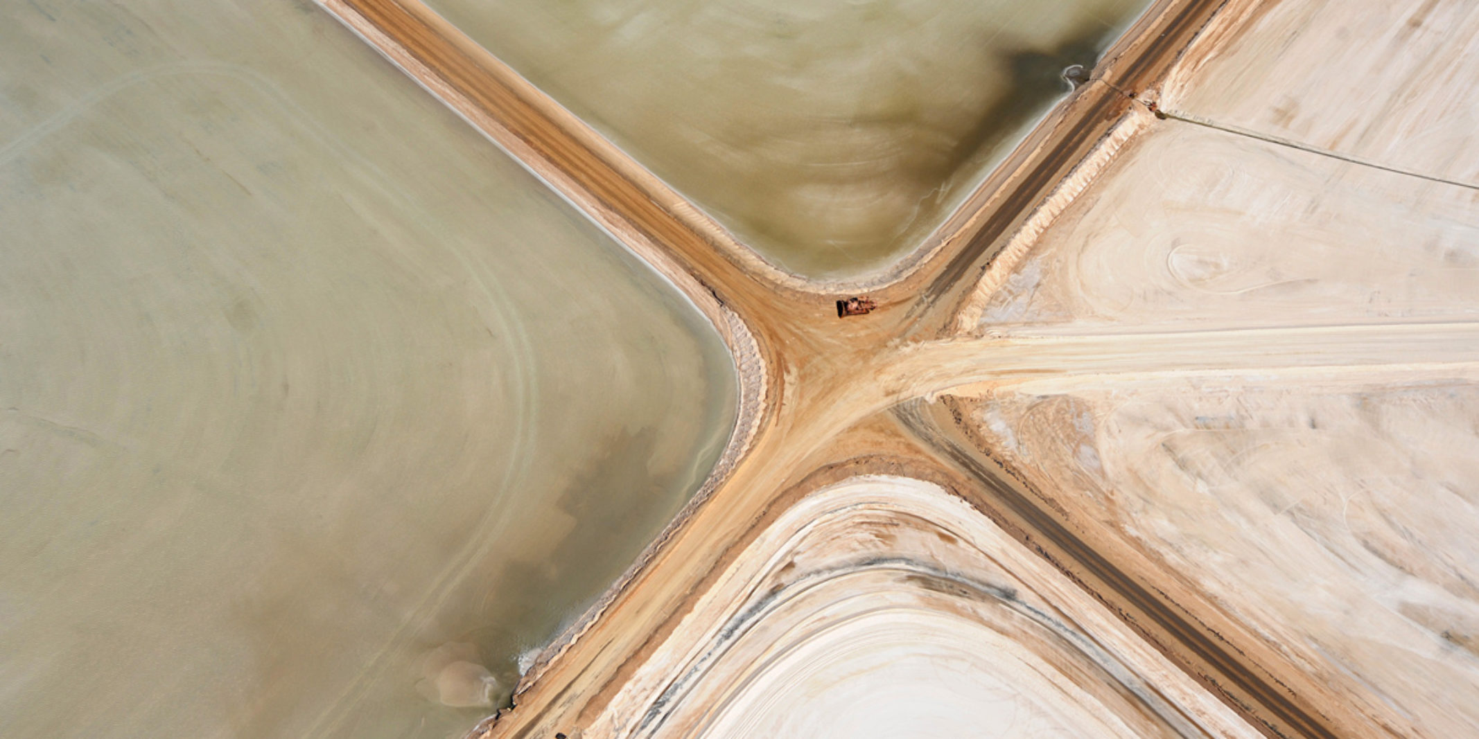 aeriel view of salt falts